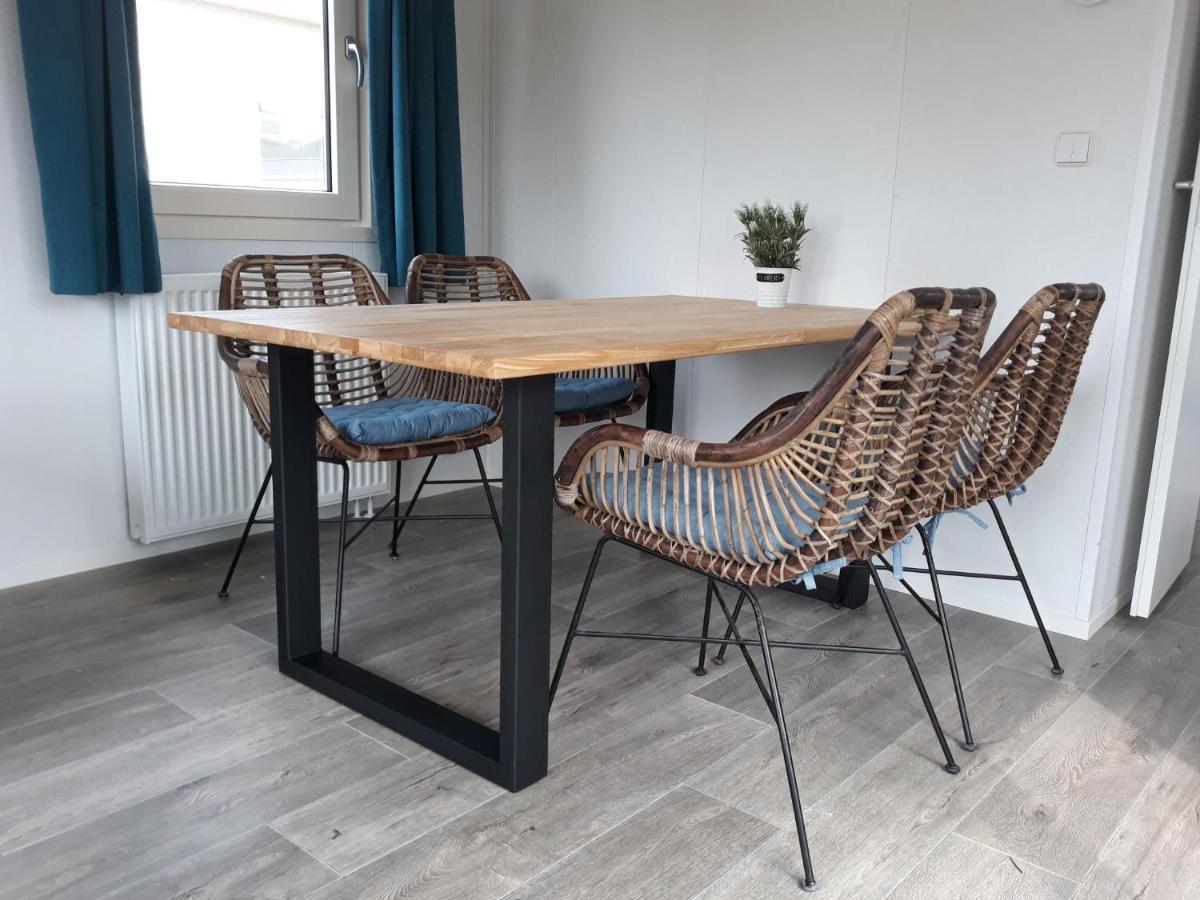 Camping De Duinhoeve Chalet Schelp Not For Companies Nieuw-Haamstede Eksteriør bilde